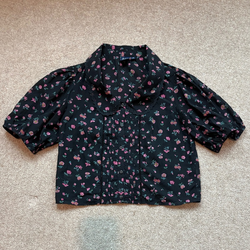 GAP Women’s Puff-Sleeve Collared Top